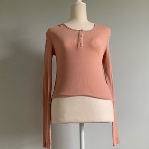 ~ Light pink button down shirt 👚